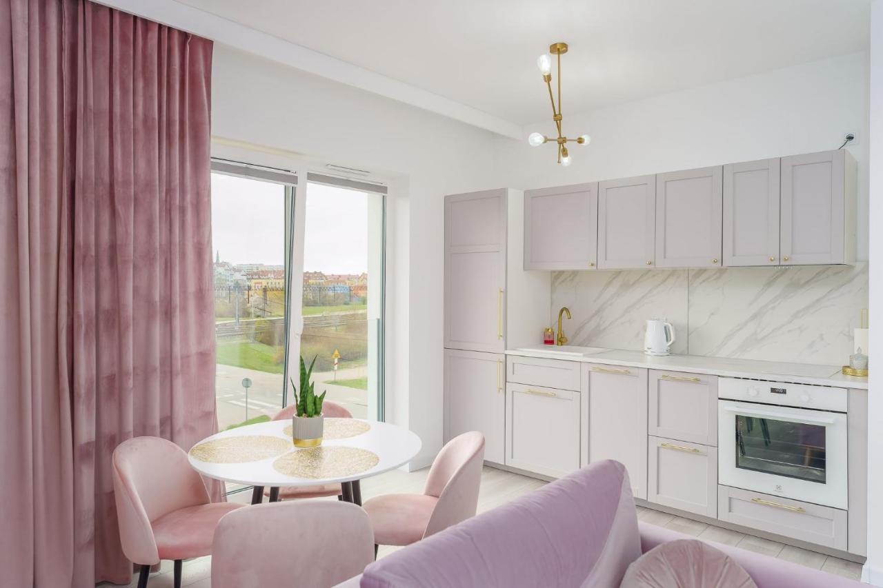 Fredry 2 Liliowy Apartment Kolobrzeg